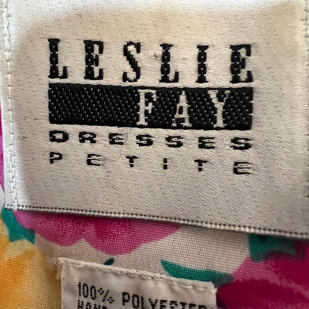 Vintage Leslie Fay Floral Matching Set Button Front Top Skirt 2 Piece 6 - Picture 8 of 10